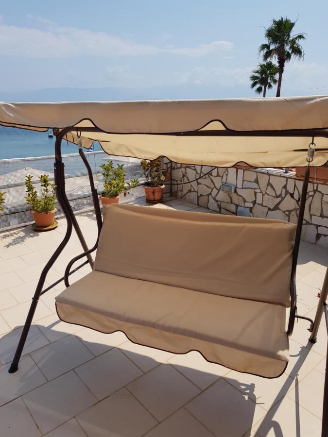Koroni Mare -Sea View Apartment/Διαμέρισμα Με Θέα Στην Θάλασσα Esterno foto