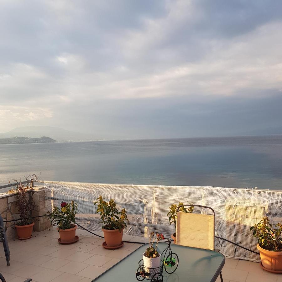 Koroni Mare -Sea View Apartment/Διαμέρισμα Με Θέα Στην Θάλασσα Esterno foto